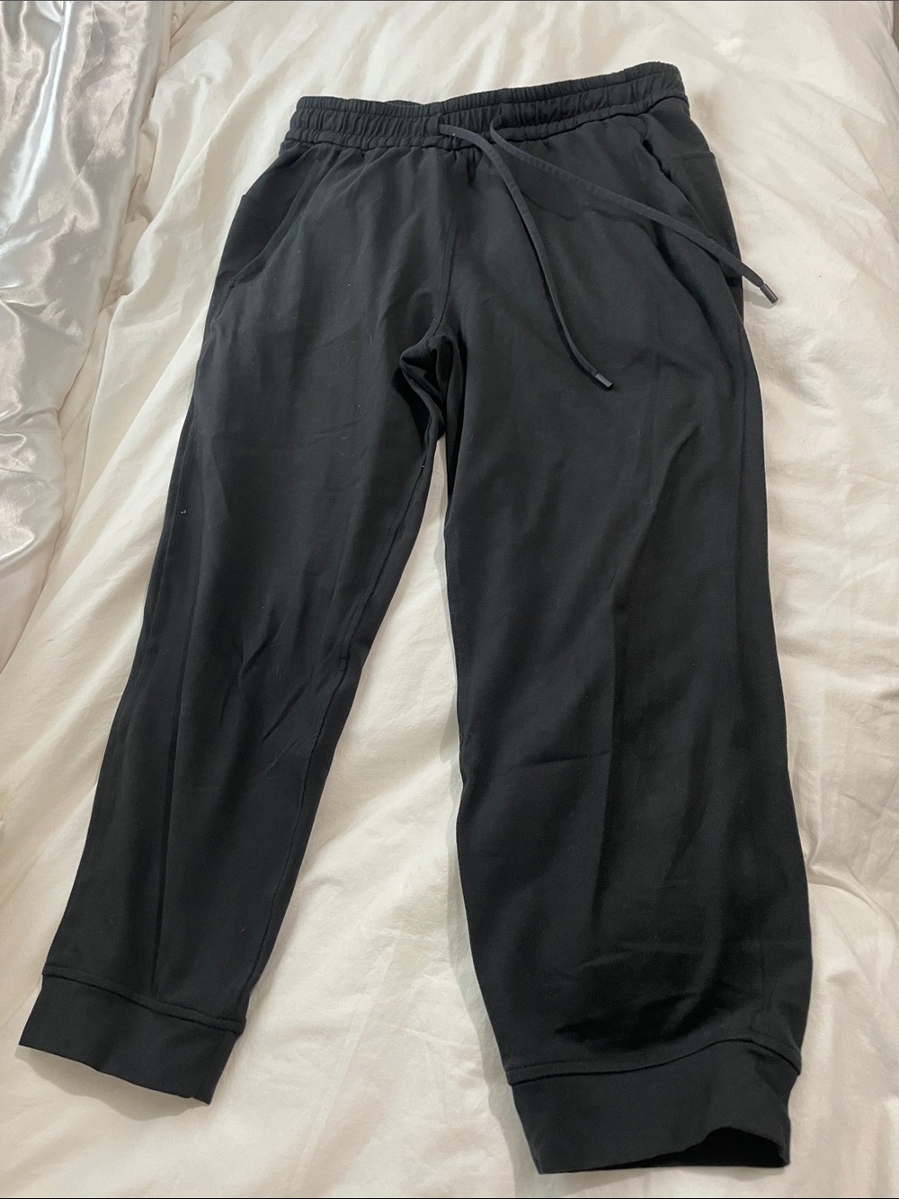 Lululemon Black Drawstring Joggers size 6